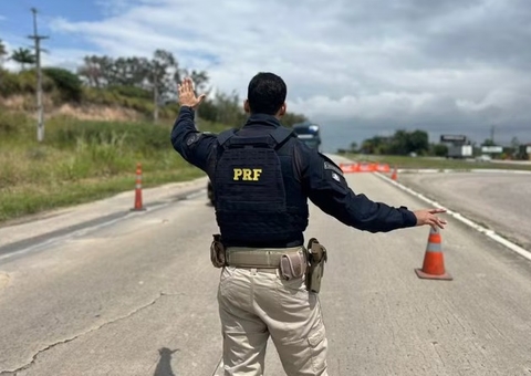 Pai abandona filho de 3 anos ao fugir de fiscalização da PRF em PE