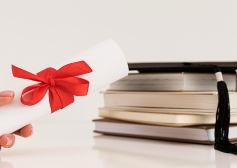 Não cabe intervenção em método da UFAM para revalidar diploma estrangeiro