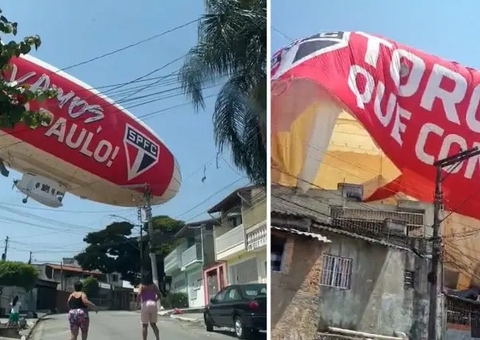 Balão dirigível com escudo do São Paulo cai e deixa uma pessoa ferida