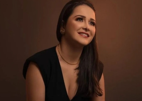 Homem acusado de matar irmã grávida se entrega à polícia 