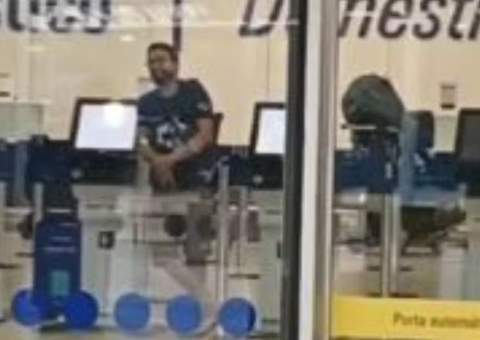 Policial armado invade área do aeroporto de Fortaleza e exige voo