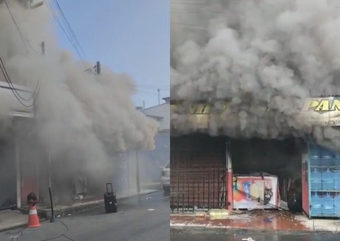 Incêndio atinge mercadinho no São José
