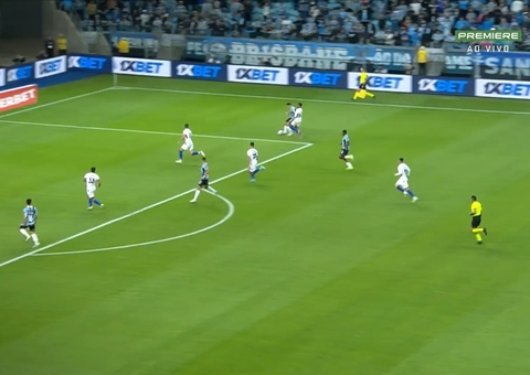 Grêmio vence Fortaleza e impede rival de assumir Liderança no Brasileirão