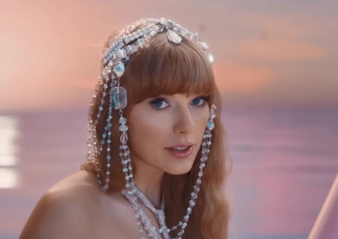 Com fortuna de R$ 8,7 bilhões; Taylor Swift se torna a cantora mais rica do mundo