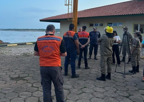 Governo federal envia ajuda a Manacapuru após deslizamento de terra