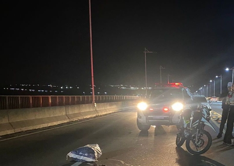 Homem morre atropelado ao tentar atravessar via na Ponte Rio Negro
