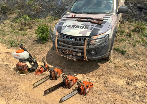 PF apreende equipamentos e destrói acampamento de desmatadores no Amazonas