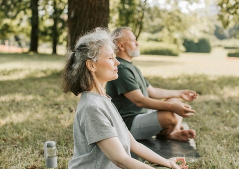 Dia do Combate à Dor: especialista fala sobre importância do bem-estar do idoso