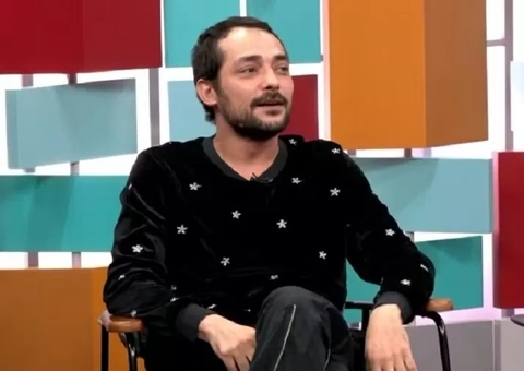 Eduardo Sterblitch diz que ficou mal ao descobrir traição sem querer 