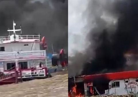 Posto de combustível flutuante pega fogo em Coari; vídeos