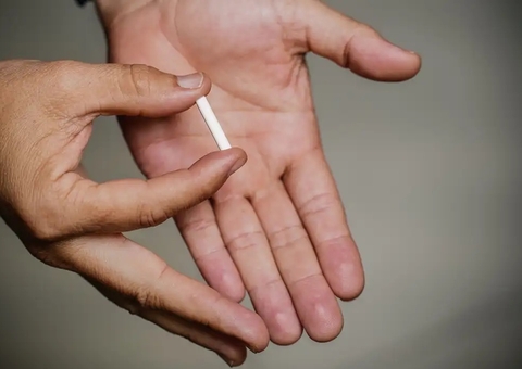 Anvisa proíbe uso e comercialização do ‘chips da beleza’ 