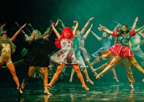 Espetáculo 'Lendas' exalta cultura amazônica no Teatro Amazonas