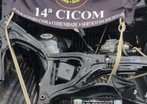 Após ter moto furtada em Manaus, vítima encontra peças à venda na OLX; suspeito foi preso