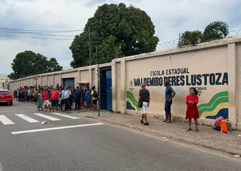 Com pleito tranquilo, manauaras comparecem às urnas para escolher prefeito