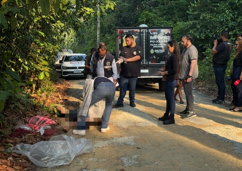 Enrolado em rede e com orelha cortada, homem é achado morto na AM-010