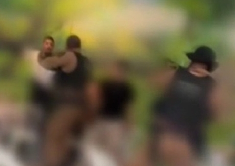 Homem armado com fuzil invade festa infantil e tenta fazer convidados reféns