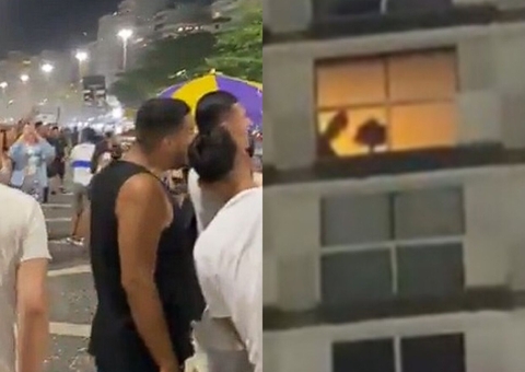 Vídeo: Casal é flagrado fazendo sexo em prédio e atrai público em Copacabana