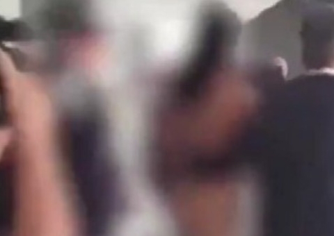 Mulher entra pelada no Palácio do Planalto em busca de Lula