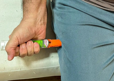 Pesquisadores criam 1ª caneta de adrenalina brasileira