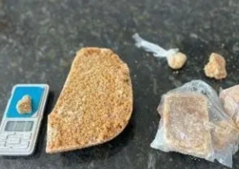 Criança de 10 anos é apreendida com 1 kg de crack; polícia investiga caso 