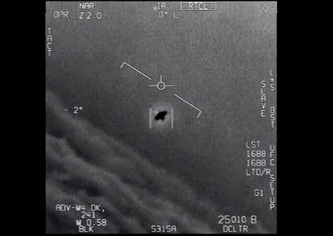 Relatório do Pentágono sobre óvnis revela centenas de novos casos 