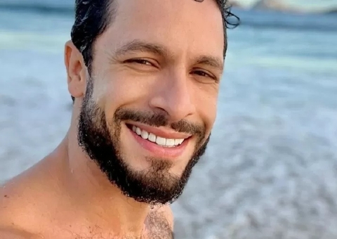 Rainer Cadete diz ser fã de sexo anal e revela se é ativo ou passivo