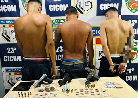 Trio é preso com pistolas e drogas em rua do bairro União 