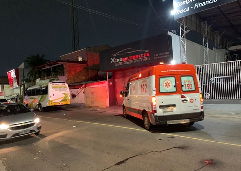 Idoso é atropelado por rota em avenida no bairro Alvorada