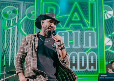 Raí Saía Rodada e Meu Xodó participam do show da Calcinha Preta em Manaus