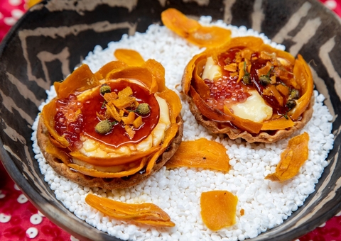 Galeria do Largo inaugura exposição 'Régio Natalino - Mesa Contemporânea'