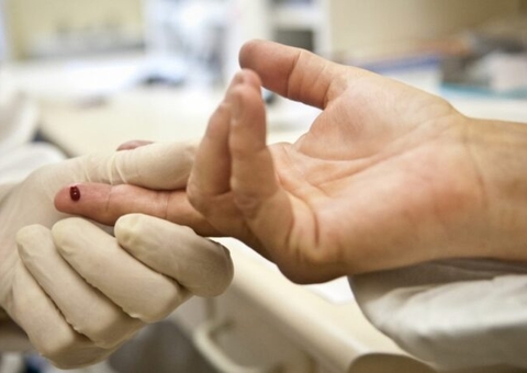 'Science' elege droga contra HIV descoberta do ano