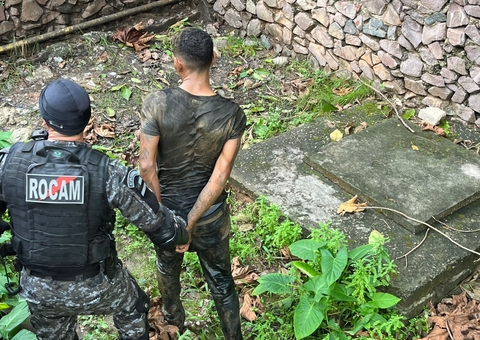 Polícia prende suspeito e recupera itens após assalto na Vivara do Manauara Shopping