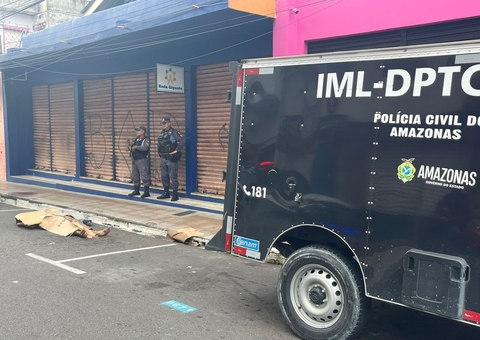 Homem é encontrado morto na frente de loja no centro de Manaus