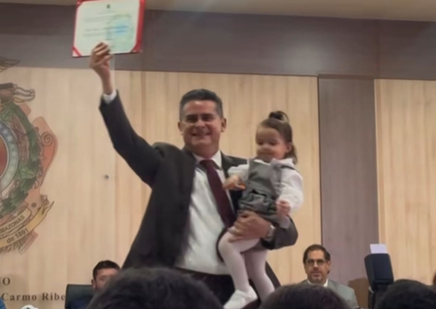 Prefeito, vice e vereadores eleitos em Manaus para 2025 são diplomados no TRE-AM