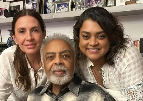 Madrasta de Preta Gil fala sobre cirurgia de 20 horas e recuperação da cantora