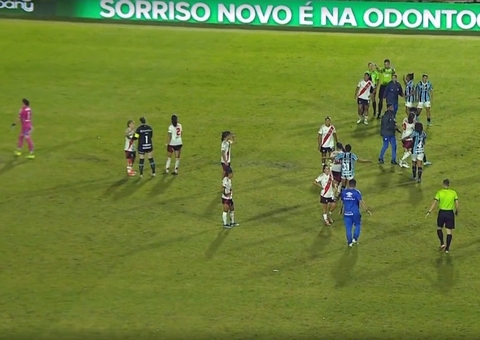 Grêmio pede punição após atos de injúria racial durante jogo; vídeo