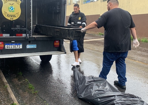 Moradores sentem odor e encontram 'Neguinho' morto com facada no coração