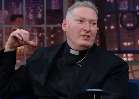 Criminosos aplicam golpes com imagem de padre Marcelo Rossi 