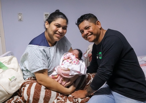 Primeiro bebê de 2025 nasce na maternidade Balbina Mestrinho