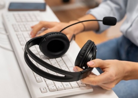 Empresas que fazem mais de 10 mil ligações por dia terão que usar prefixo 0303