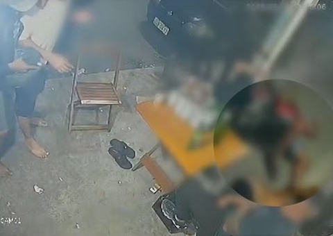 Homem se finge de morto para escapar de assalto a bar