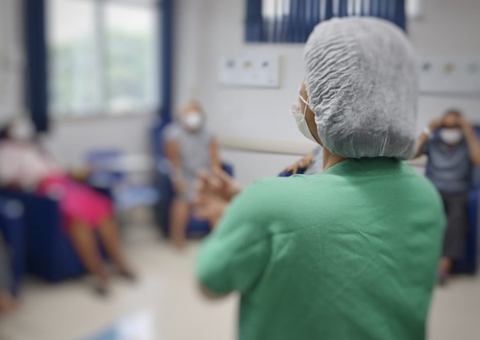 SES-AM orienta a população sobre cuidados com a saúde mental e emocional