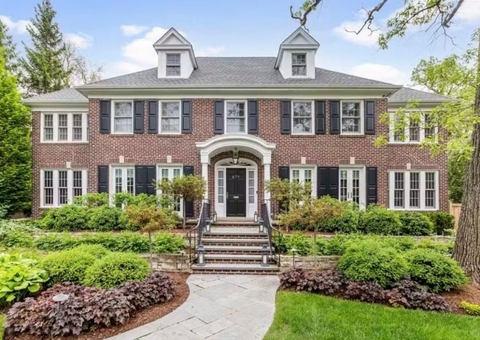 Icônica casa do filme 'Esqueceram de Mim' é vendida por mais de R$ 33 milhões