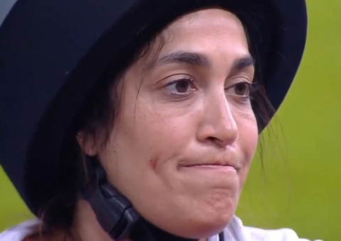 Daniele Hypolito faz desabafo sobre ser excluída e diz ter vergonha do próprio corpo