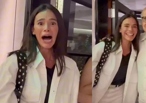 Bruna Marquezine surta ao encontrar Drauzio Varella: 'Te amamos'