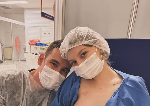 Isabel Veloso amamenta o filho pela 1ª vez em meio ao tratamento contra o câncer