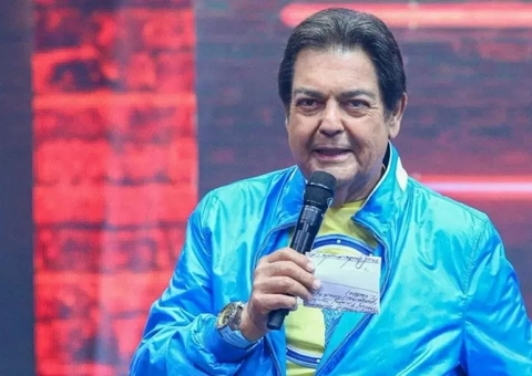 Fausto Silva está internado com quadro de infecção