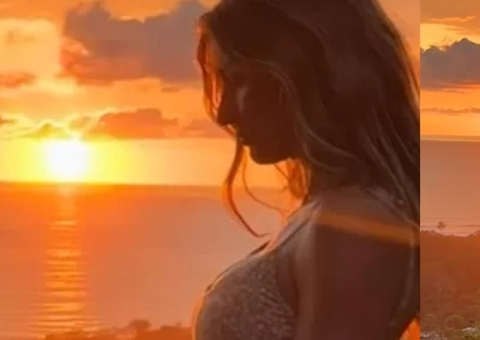 Gisele Bündchen exibe barrigão de grávida pela primeira vez nas redes sociais