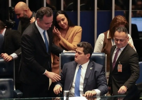 Nova Mesa Diretora do Senado é eleita por aclamação