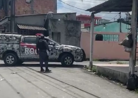 Dois PMs ficam feridos em ataque à viatura no Zumbi